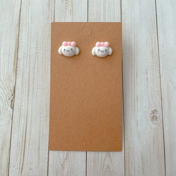🖤 Cinnamoroll Fuzzy Earring Studs - Picture 4 of 6